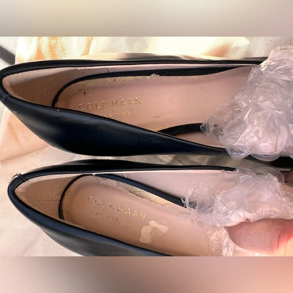Cole Haan kitten heels 2” Classic Black Women's Pumps soft black leather